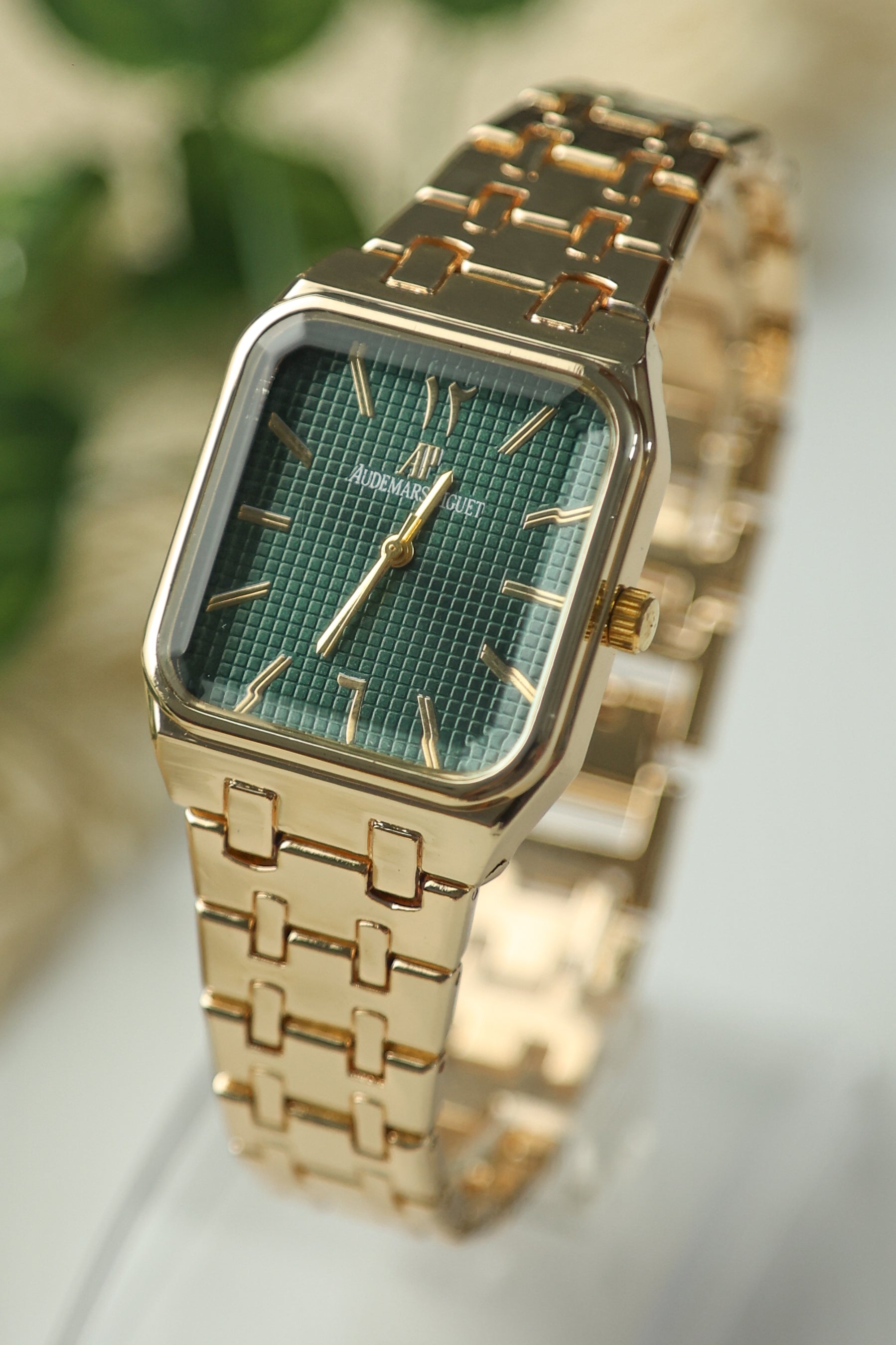 AP Roman Green Dial