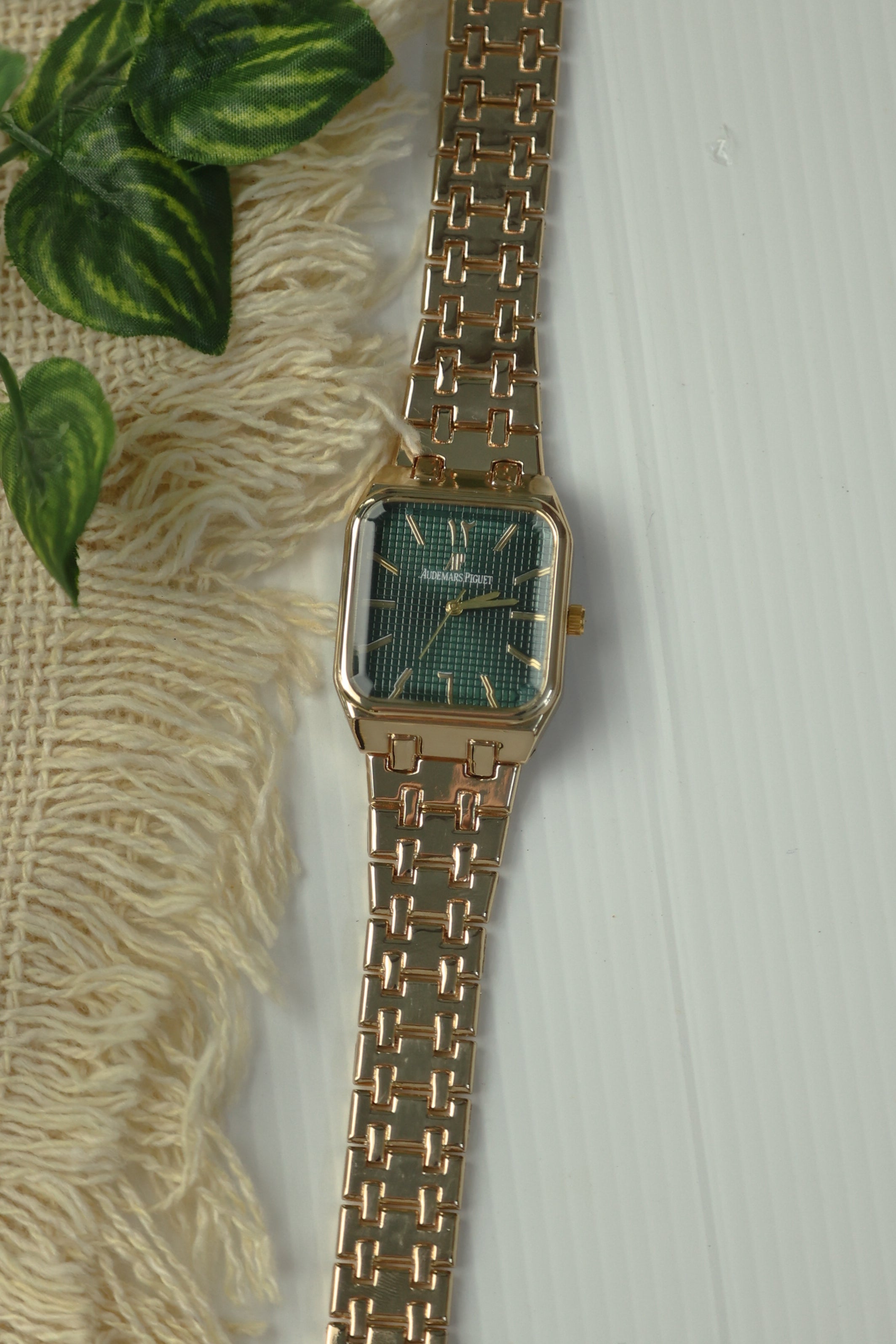 AP Roman Green Dial