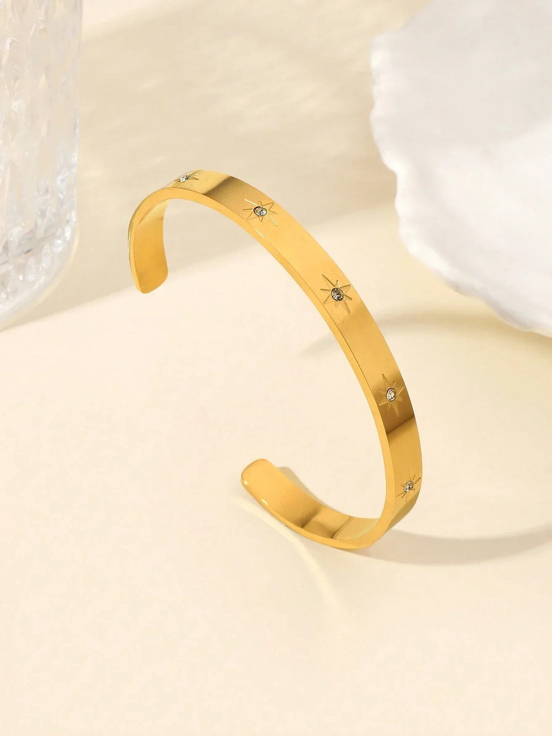 Bella Bangle